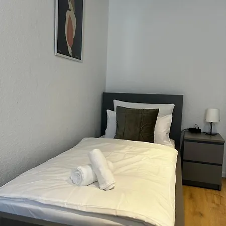 B2 Xxl 150m2 I Neu! I 8 P I Smart Tv I 50m Edeka *