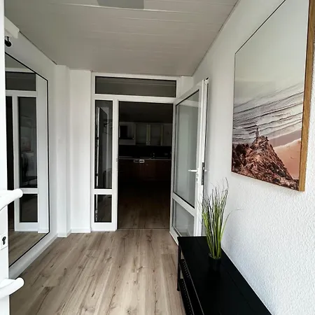 아파트 B2 Xxl 150m2 I Neu! I 8 P I Smart Tv I 50m Edeka