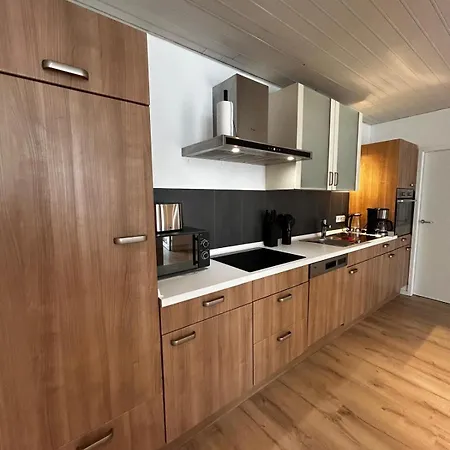 B2 Xxl 150m2 I Neu! I 8 P I Smart Tv I 50m Edeka Mettingen (North Rhine-Westphalia)