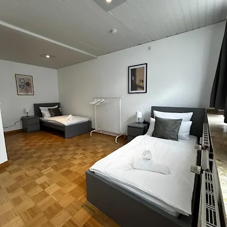 B2 Xxl 150m2 I Neu! I 8 P I Smart Tv I 50m Edeka