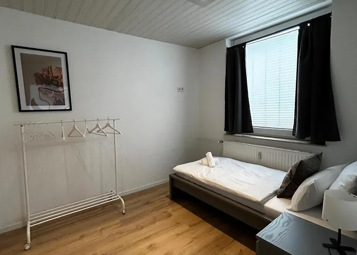 B2 Xxl 150m2 I Neu! I 8 P I Smart Tv I 50m Edeka *