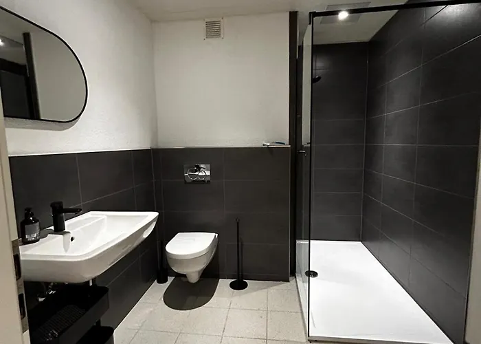 Apartmán B2 Xxl 150m2 I Neu! I 8 P I Smart Tv I 50m Edeka